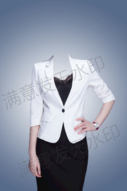 白色西装形象照