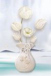 白色花瓶装饰画