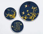 新中式圆形金色梅花三联装饰画