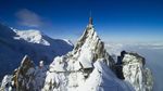 航拍雪山高塔