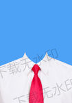 红色领带衬衫