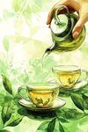 手倾香茗入杯绿意盎然