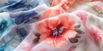 花卉图案轻盈丝绸布料