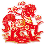 喜庆红色剪纸骏马图案