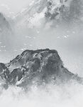 水墨风格的巍峨山峰