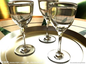 酒杯材质