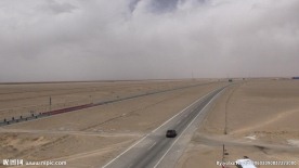 公路行车大漠高原戈壁滩实拍视频