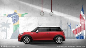 画廊室里的MINI汽车