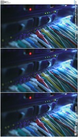 计算机服务器网线和闪烁的信号灯