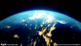 俯冲地球看地平线