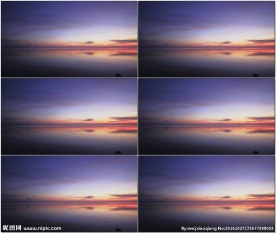 清晨日出前的湖面