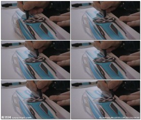 汽车设计师设计汽车草图4K