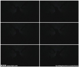 黑暗中人的剪影轮廓