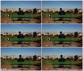 坐在长椅上的男人