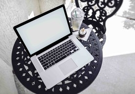 电脑显示器智能样机图片