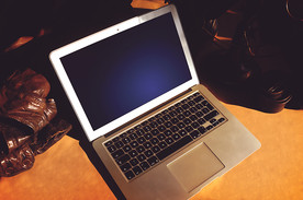 电脑显示器智能样机图片