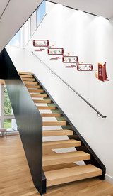 梅兰竹菊校园楼梯文化墙