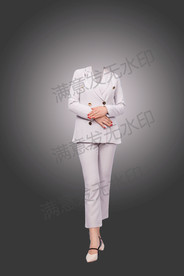 女性白色正装模板形象照