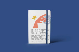 高端文创产品贴图笔记本样机