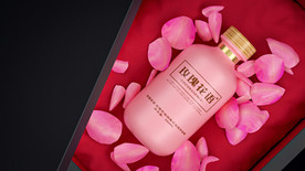 玫瑰精油礼盒包装C4D模型工程