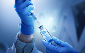 注射药剂医院海报