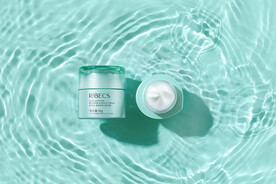 高保湿修护精华霜场景拍摄照