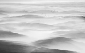 水墨山水客厅背景墙