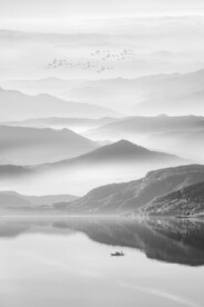 竖幅山水画