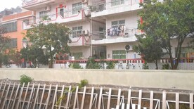 住宅下雨实拍1080高清视