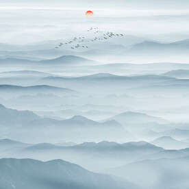 中式禅意水墨山水画