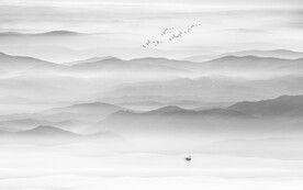 写意水墨山水画背景墙