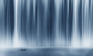 蓝色瀑布背景画