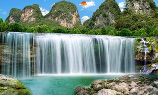 壮美山水瀑布景观