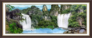 壮丽山水瀑布景观图