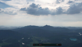 山峦云海自然美景