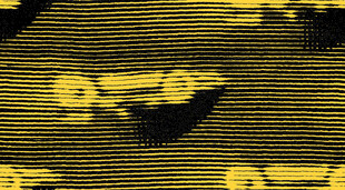 黄色条纹背景上的汽车图案