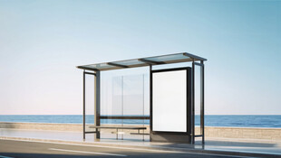 海边候车亭京剧海报样机