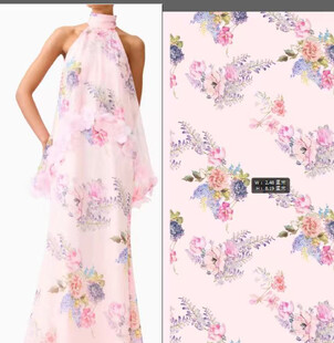 高清浅粉水彩花卉服饰面料